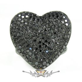   Heart - domború, szív alakú ékszer sötét, apró csillogó kövekkel   bross, kitűző.  
