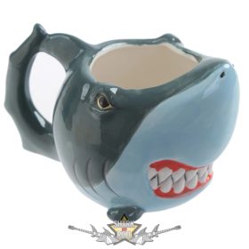  3 D. - CÁPA - SHARK. kerámia bögre cápa alakkal  3D bögre
