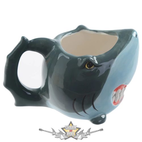 3 D. - CÁPA - SHARK. kerámia bögre cápa alakkal  3D bögre