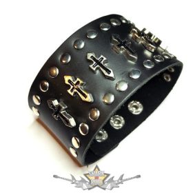 Gothic - fém keresztek - 2 sor pontszegeccsel.  karkötő, csuklópánt. JVP   Gothic - fém keresztek - 2 sor pontszegeccsel.  karkötő, csuklópánt. JVP