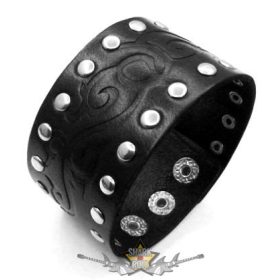   2. soros.  Patent szegecses. + al nyomat.  karkötő, csuklópánt. JVP