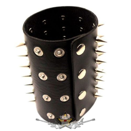 Alkarvédő - Kis tüskeszegecse. patent zár.7 soros. 12 mm. tüske.1 db.  JVP. csuklószorító