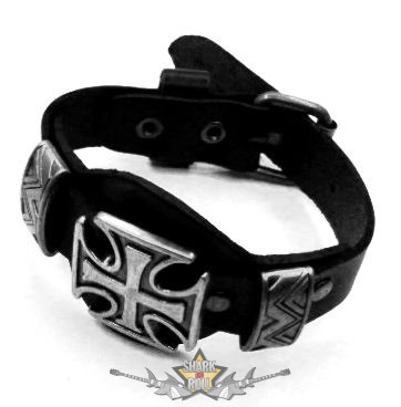 VASKERESZT - IRON CROSS. 2  fém dísszel . csuklószorító.  JVP.