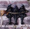 BLACK CAT - Boszorkánysegítők kulcstartó - Witches Helpers Key Hanger 20cm. u5715u1.  fantasy figura