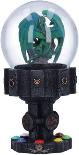 A varázslatos sárkány hógömb - The Magical Dragon Snow Globe, Multi Coloured, 18.5cm . b6349x3. sárkányos dísztárgy, hógömb