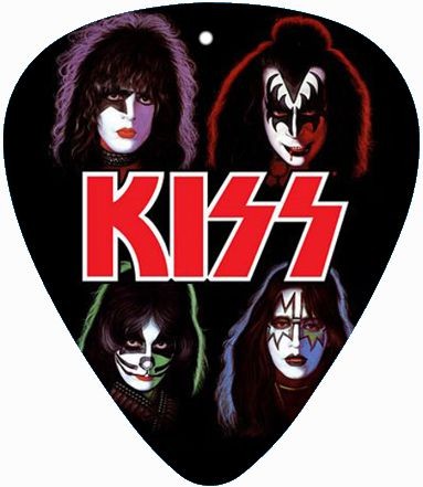 KISS - BAND.  pengető nyaklánc