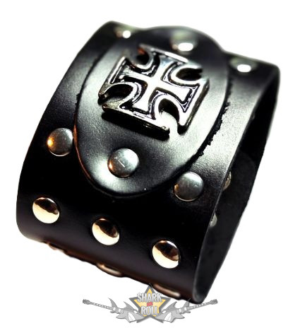 VASKERESZT - IRON CROSS. 3 sor szegecs. csuklószorító.  JVP.