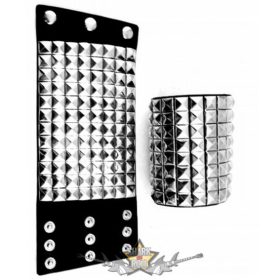 8.soros - Piramis szegecses.  karkötő, csuklópánt. JVP.