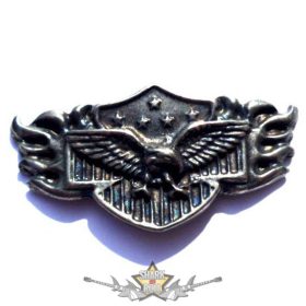 EAGLE USA. KGJ.  nagyméretű fém motoros jelvény