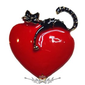   Black cat. Fekete macska piros szíven – titokzatosság és szerelem.   bross, kitűző.  