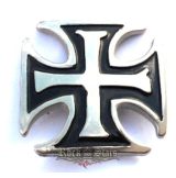 Iron cross,   nagyméretű fém motoros jelvény
