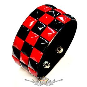   3 soros - szegecses. Black & Red.   karkötő, csuklópánt. JVP.