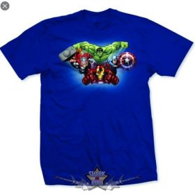   AVENGERS - Character Fly.  mens blue T-shirt.   filmes póló