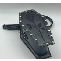 Goth táskák – Sötét stílus útközben Goth táskák – Sötét stílus útközben